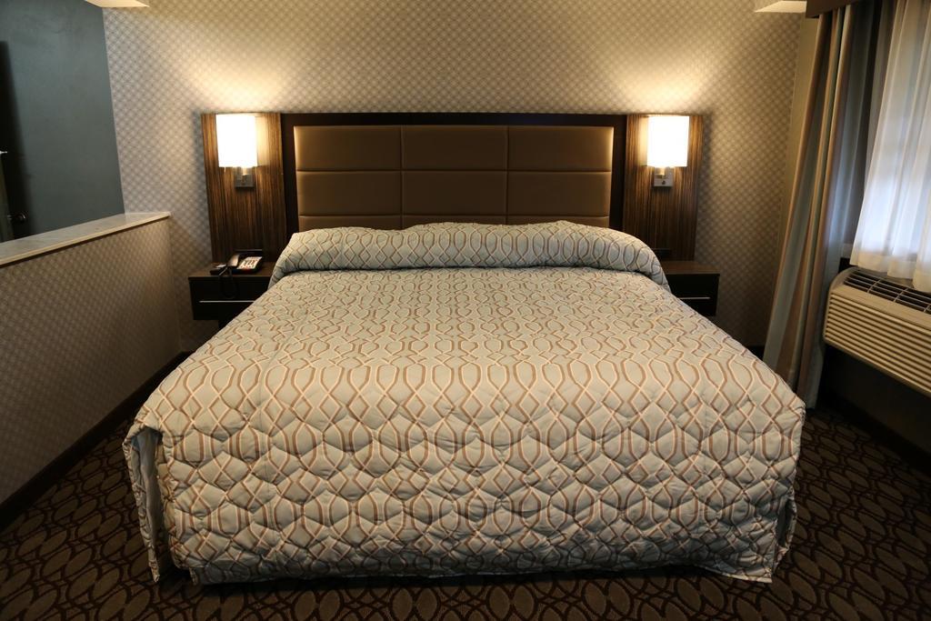 Red Carpet Inn Elmwood Elmwood Park Extérieur photo